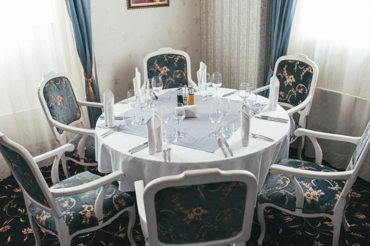 Hotel Anna Palace Ruse Zewnętrze zdjęcie