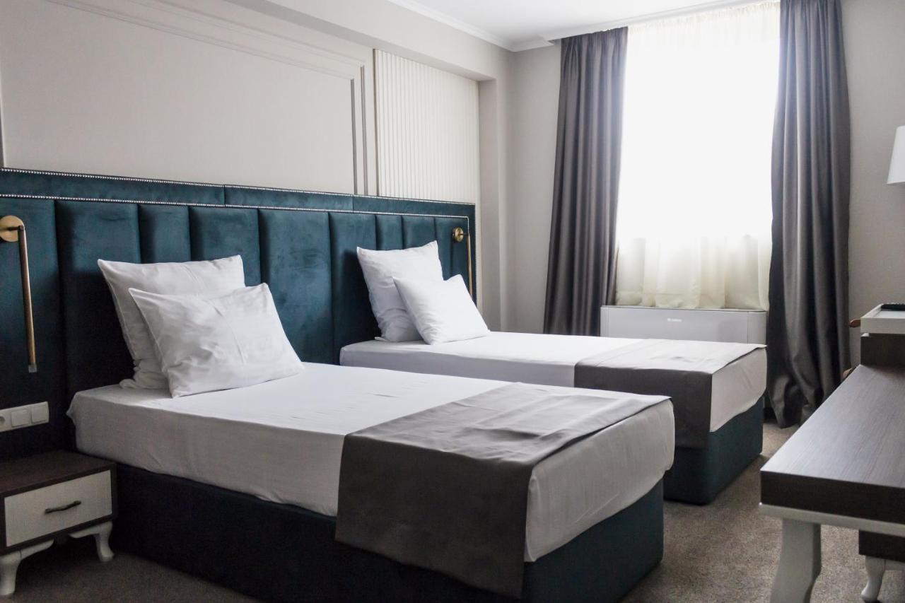 Hotel Anna Palace Ruse Zewnętrze zdjęcie