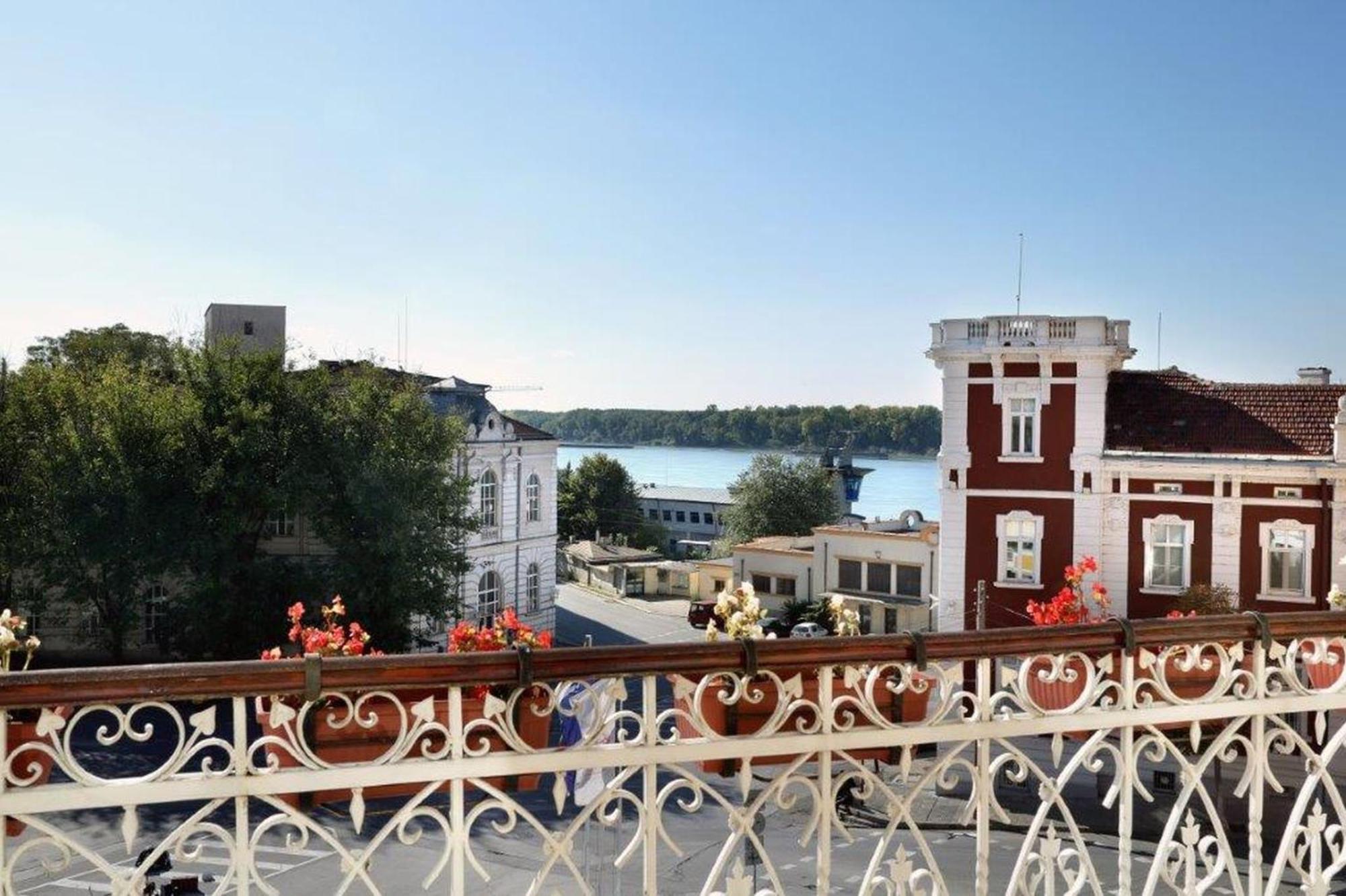 Hotel Anna Palace Ruse Zewnętrze zdjęcie